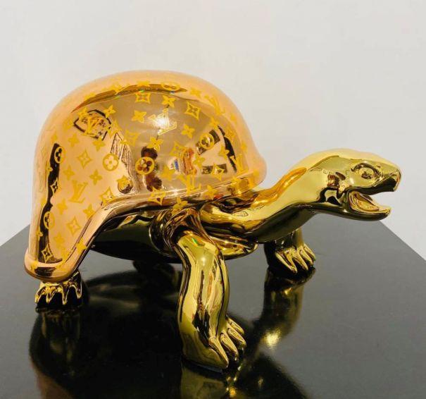 Diederik van Appel "Peace Turtle LV Golden"
