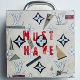 Kati Elm "LV Musthave (Hell)"