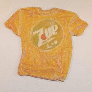 7 UP T-Shirt Wallsculpture – Bild 1
