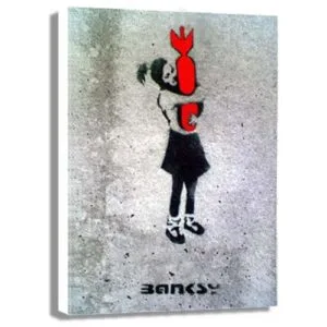 Bomb Girl – Bild 1
