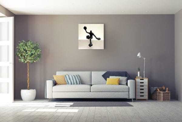 Rosalie - Flossi Gross VI sitzend, rechts Hallo, Schwarz